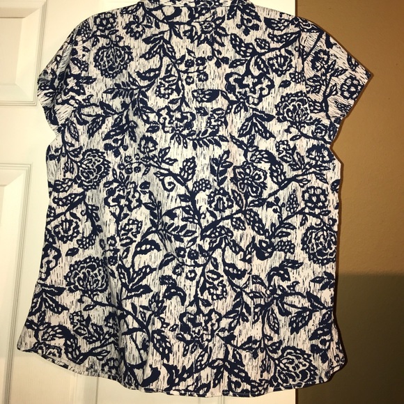 Coldwater Creek button down blouse - Picture 3 of 3